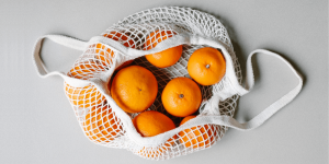 oranges-in-white-bag